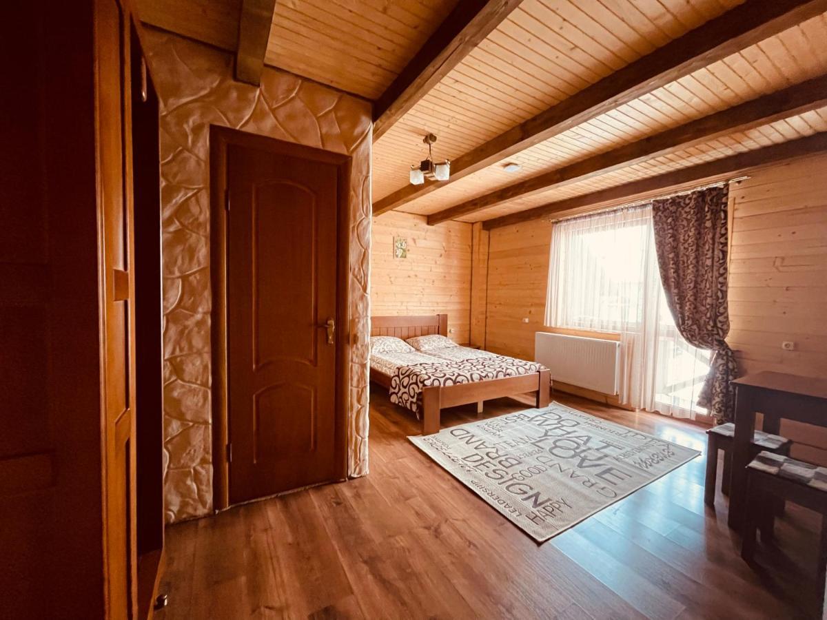 Guest house Lileya Bukovel Extérieur photo