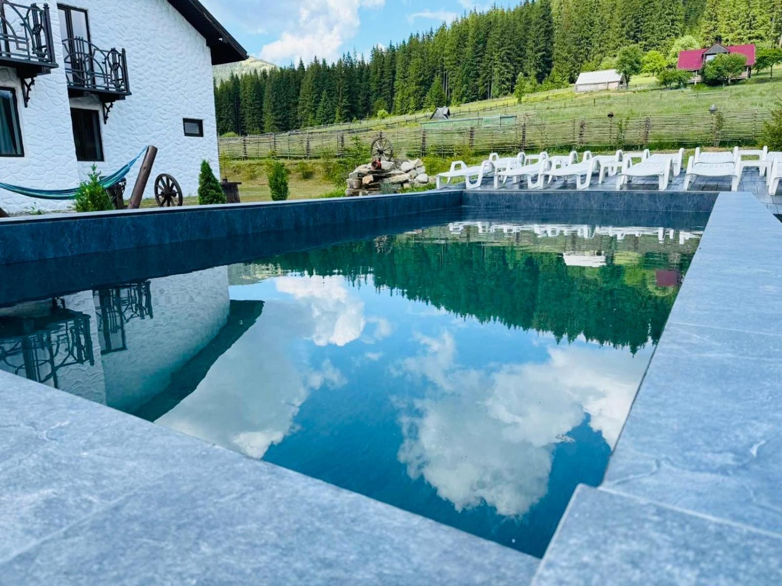Guest house Lileya Bukovel Extérieur photo